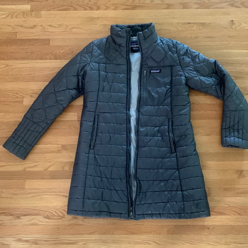 Women’s long Patagonia jacket.